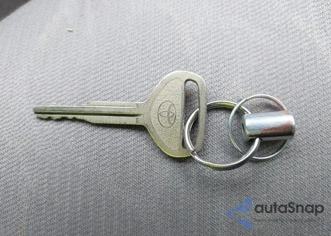 2003 Toyota Echo z USA, uszkodzony, nr VIN JTDBT123035038199